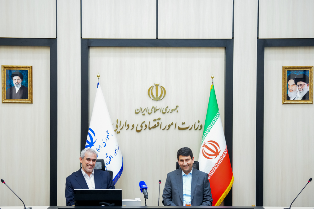 دیدار وزیر ارتباطات با وزیر اقتصاد و دارایی