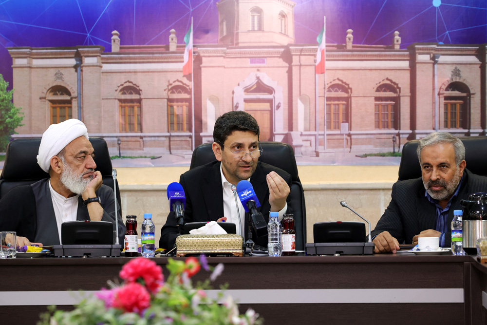 دیدار مجمع نمایندگان استان تهران با وزیر ارتباطات و فناوری اطلاعات