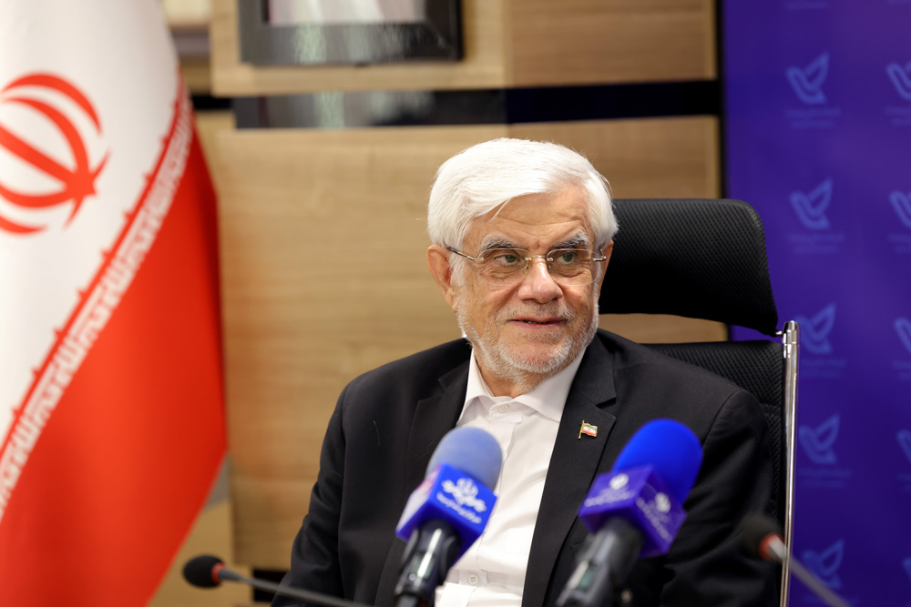 حضور معاون اول رئیس جمهور در شرکت ملی پست