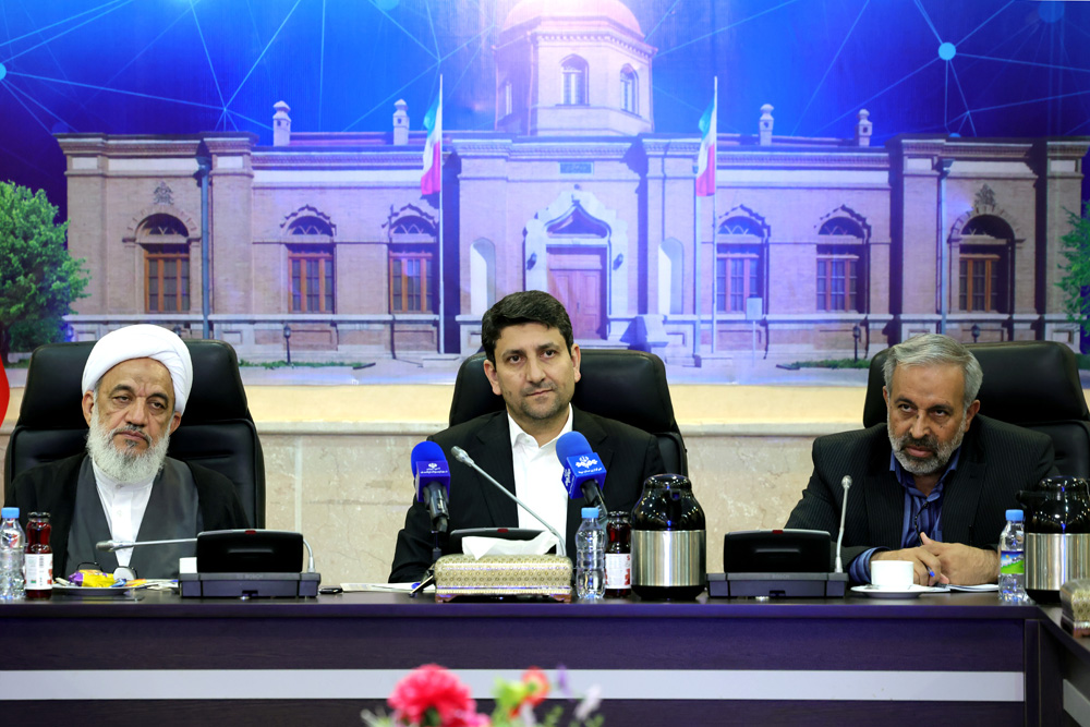 دیدار مجمع نمایندگان استان تهران با وزیر ارتباطات و فناوری اطلاعات