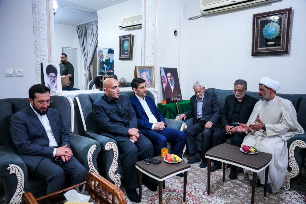سفر وزیر ارتباطات به قم
