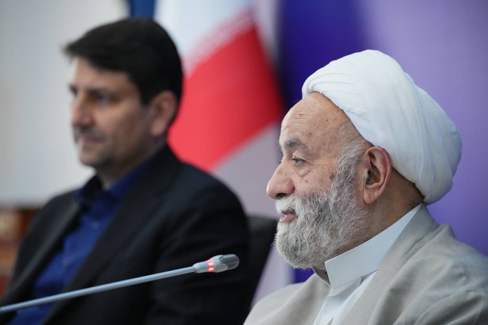 شورای معاونین وزارت ارتباطات با حضور رئیس ستاد اقامه نماز