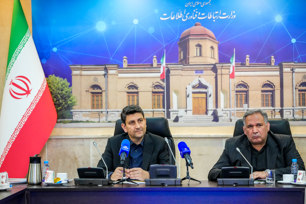 جلسه کمیسیون اقتصادی مجلس شورای اسلامی با وزیر ارتباطات