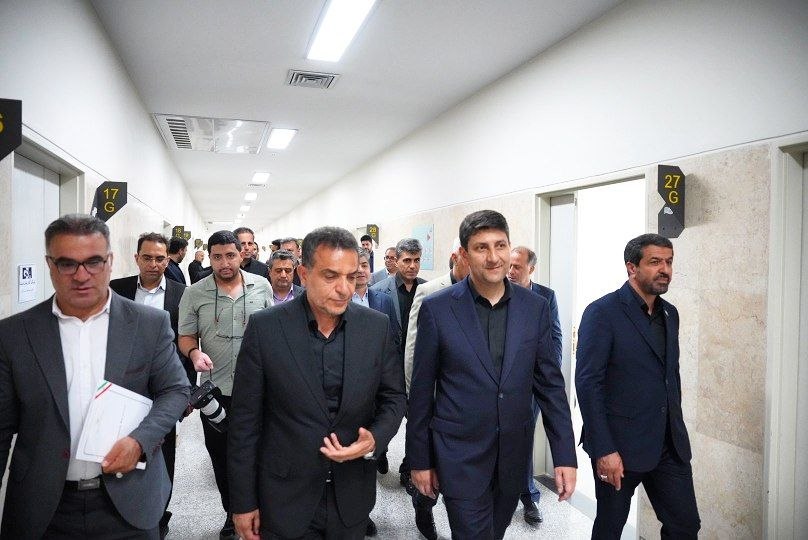 سفر استانی وزیر ارتباطات به استان همدان