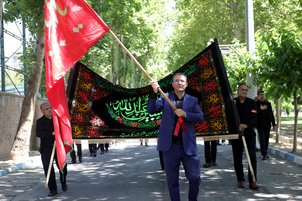 گردهمایی بزرگ عاشورائیان خانواده ارتباطات