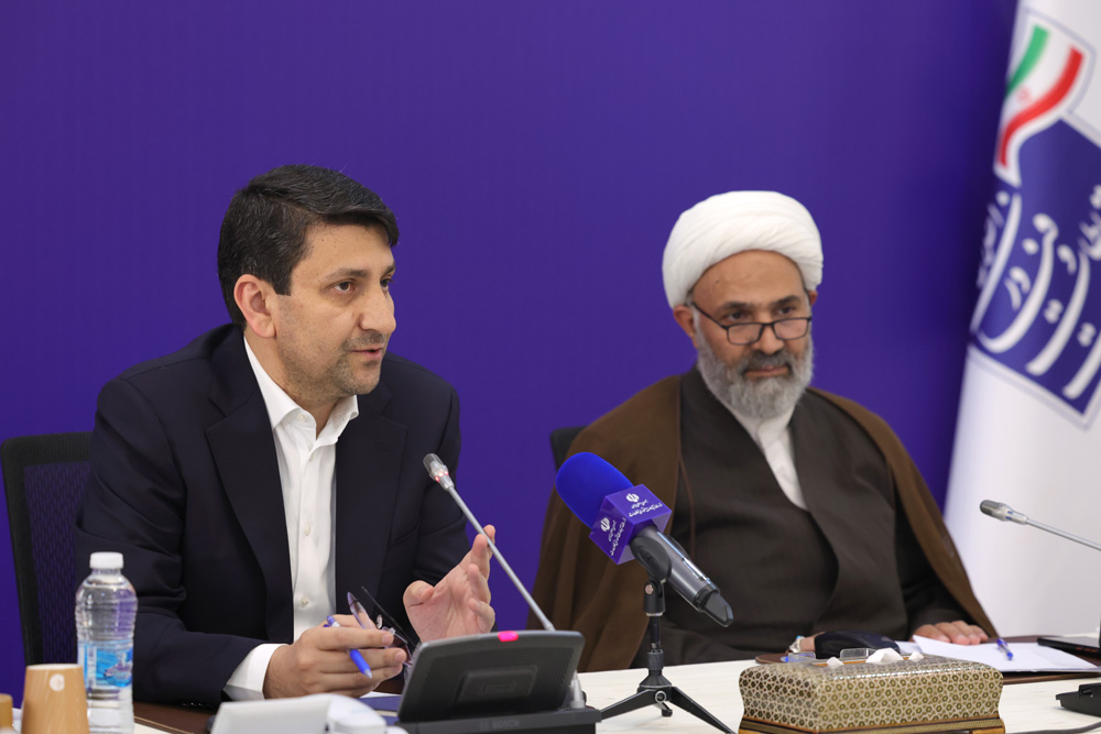 نشست وزیر ارتباطات با اعضای کمیسیون اصل نود مجلس شورای اسلامی