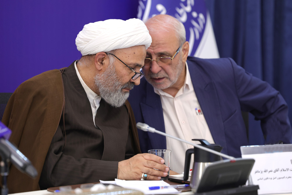 نشست وزیر ارتباطات با اعضای کمیسیون اصل نود مجلس شورای اسلامی