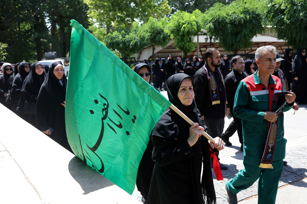 گردهمایی بزرگ عاشورائیان خانواده ارتباطات