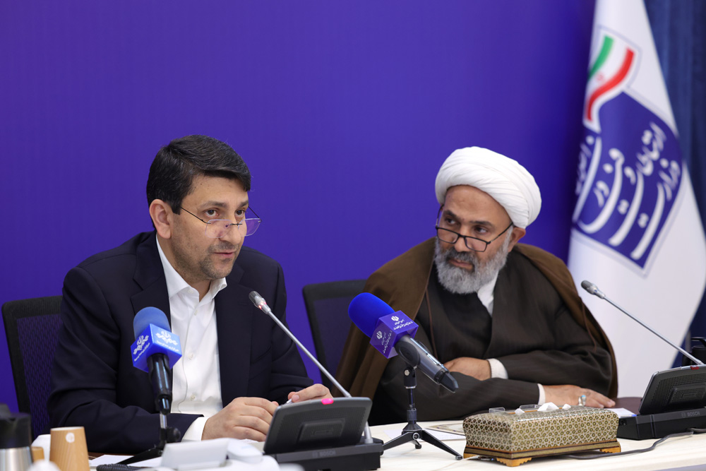 نشست وزیر ارتباطات با اعضای کمیسیون اصل نود مجلس شورای اسلامی