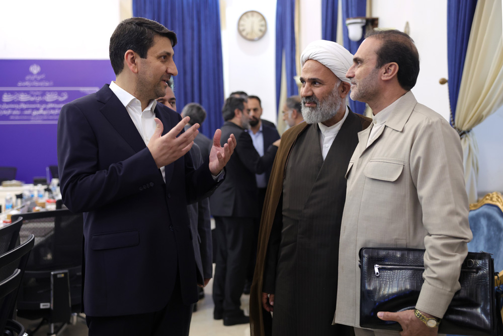 نشست وزیر ارتباطات با اعضای کمیسیون اصل نود مجلس شورای اسلامی