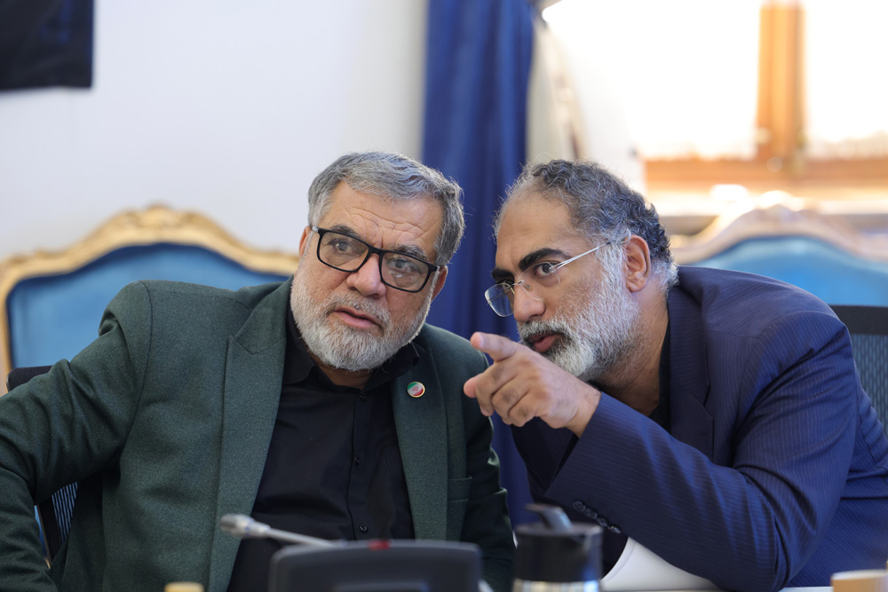 نشست وزیر ارتباطات با اعضای کمیسیون امنیت ملی و سیاست خارجی مجلس