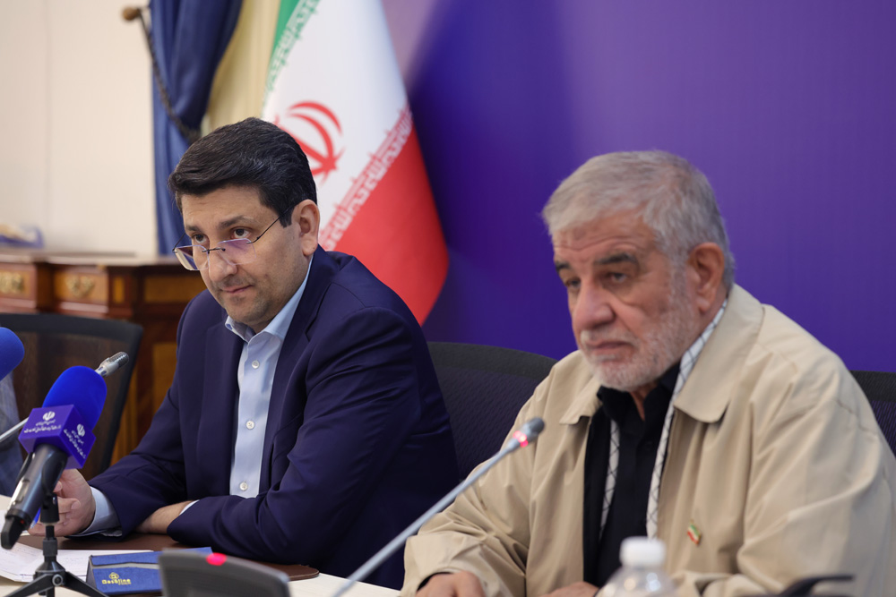 جلسه کمیسیون شوراها و امورداخلی کشور مجلس شورای اسلامی با وزیر ارتباطات