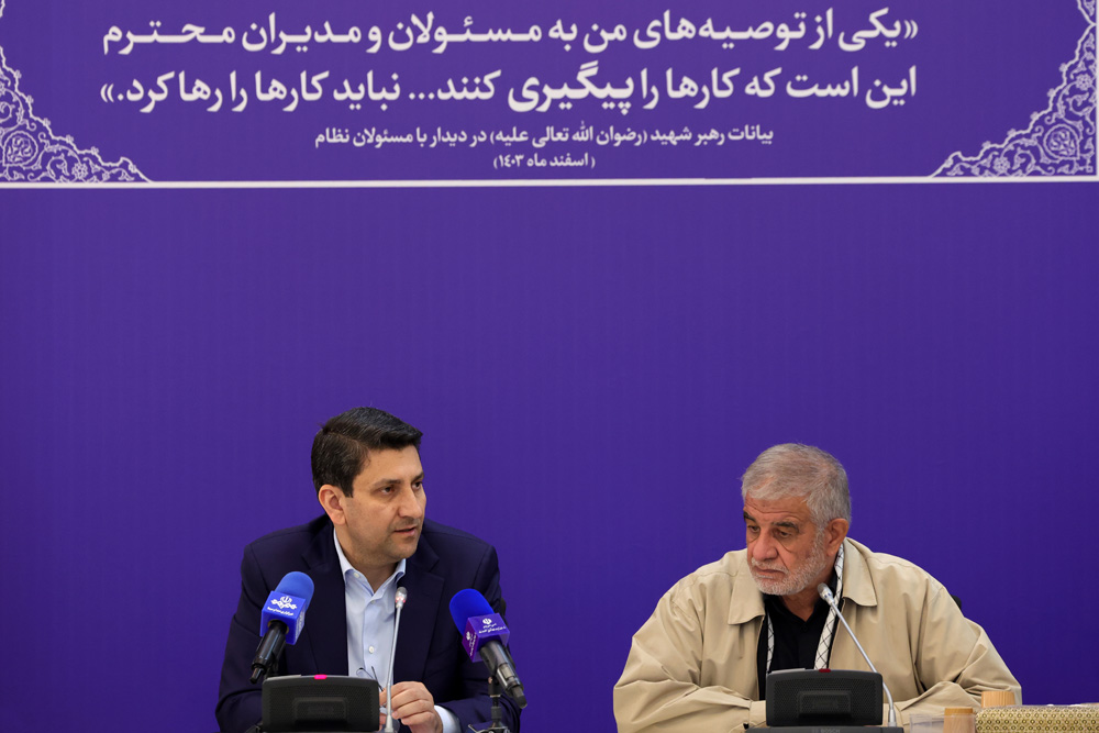 جلسه کمیسیون شوراها و امورداخلی کشور مجلس شورای اسلامی با وزیر ارتباطات