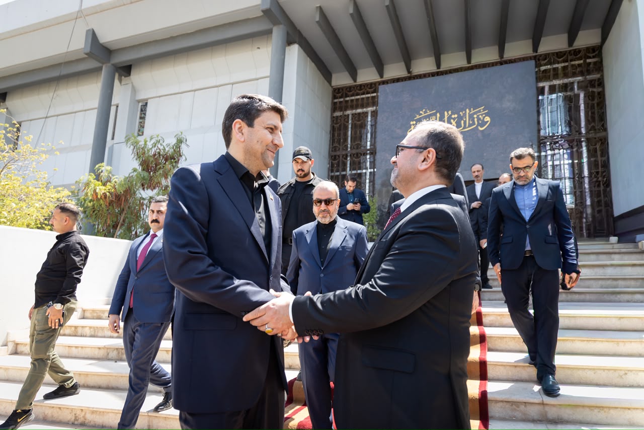 سفر وزیر ارتباطات به عراق