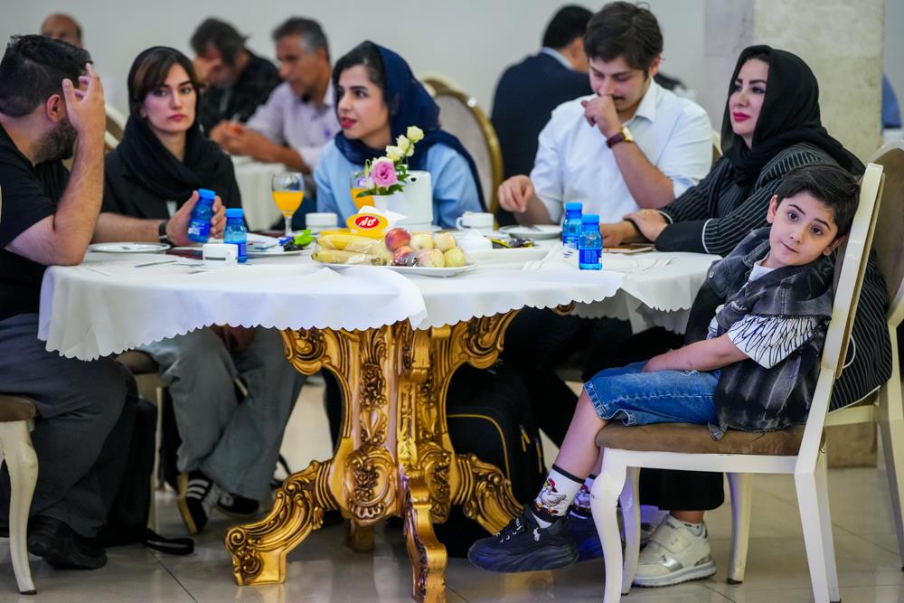 نشست صمیمانه وزیر ارتباطات با اصحاب رسانه