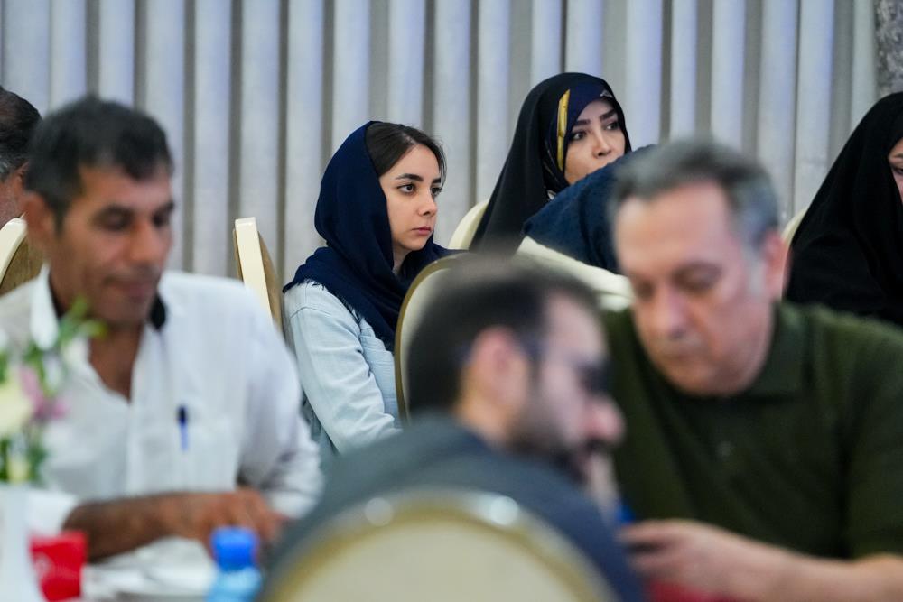 نشست صمیمانه وزیر ارتباطات با اصحاب رسانه