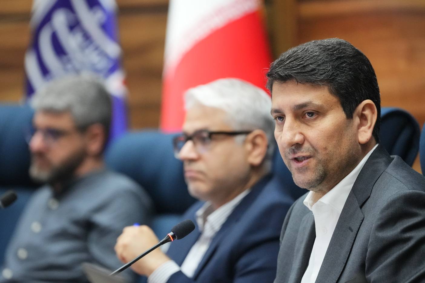 سخنرانی وزیر ارتباطات با فعالان و نخبگان حوزه فاوا در خراسان شمالی