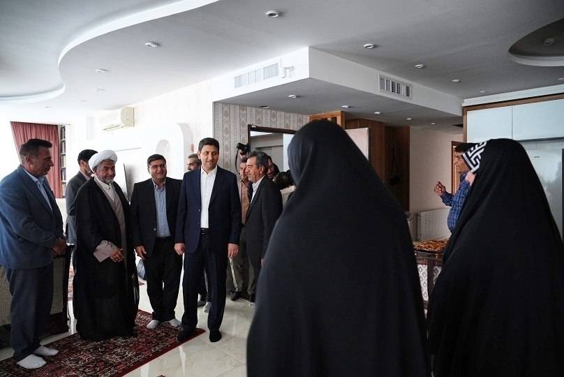 سفر وزیر ارتباطات به استان چهارمحال و بختیاری