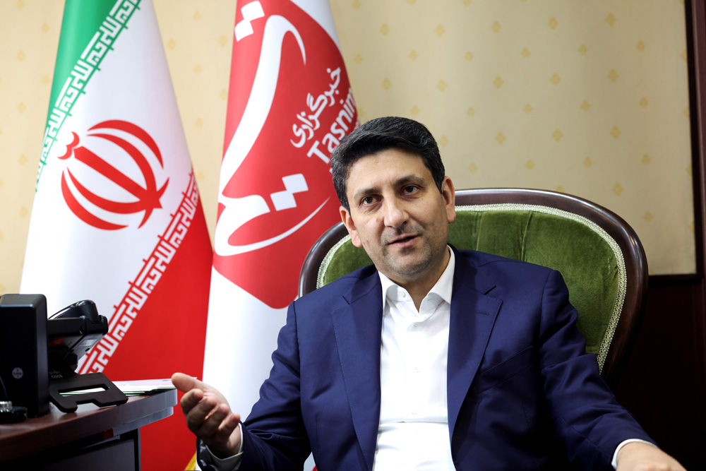بازدید وزیر ارتباطات از خبرگزاری تسنیم به مناسبت روز خبرنگار