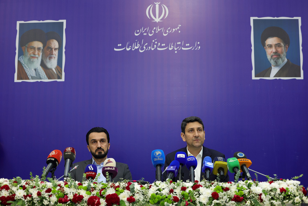 نشست خبری وزرای ارتباطات ایران و عراق