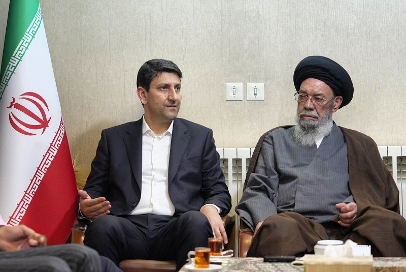 سفر استانی وزیر ارتباطات به استان اصفهان