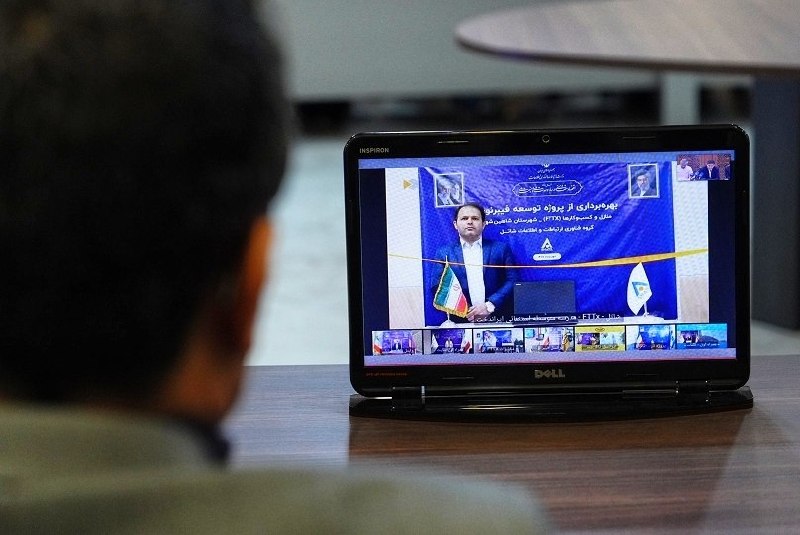 سفر استانی وزیر ارتباطات به استان اصفهان