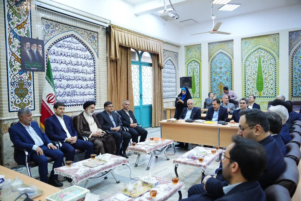 سفر وزیر ارتباطات به استان چهارمحال و بختیاری