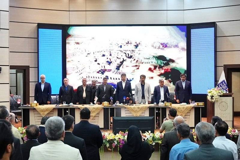سفر وزیر ارتباطات به استان چهارمحال و بختیاری