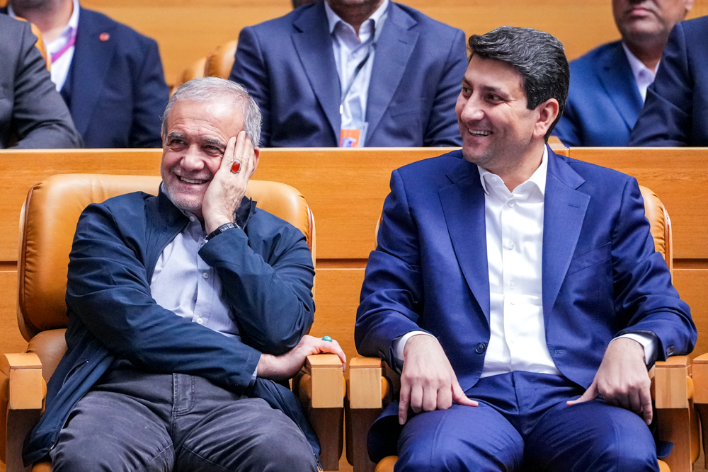 آیین یک ایران متصل با حضور رییس جمهور و وزیر ارتباطات