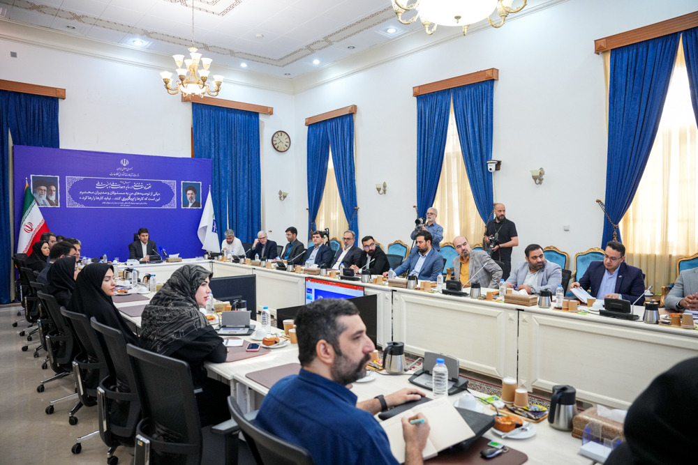 جلسه شورای هماهنگی روابط عمومی با حضور وزیر ارتباطات