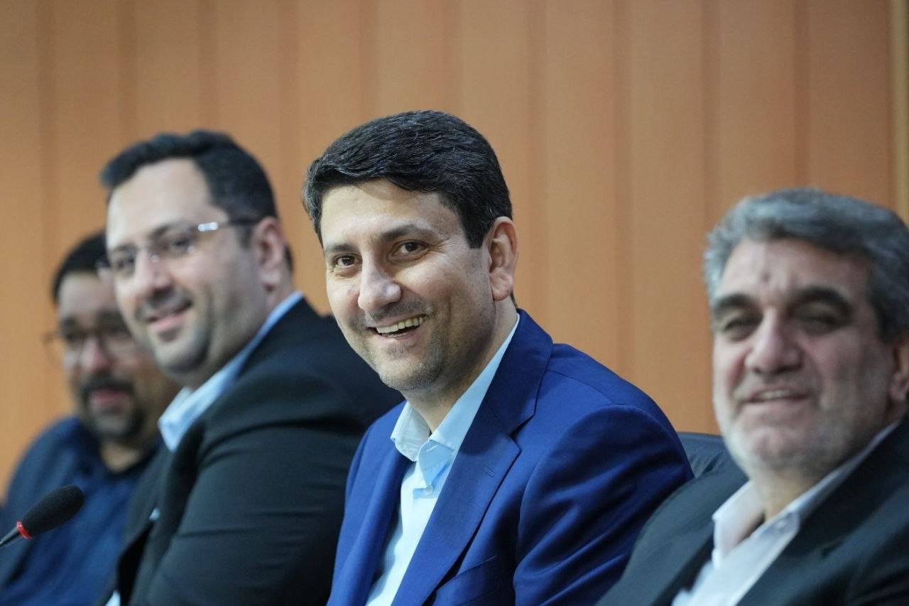 سفر استانی وزیر ارتباطات به استان سمنان