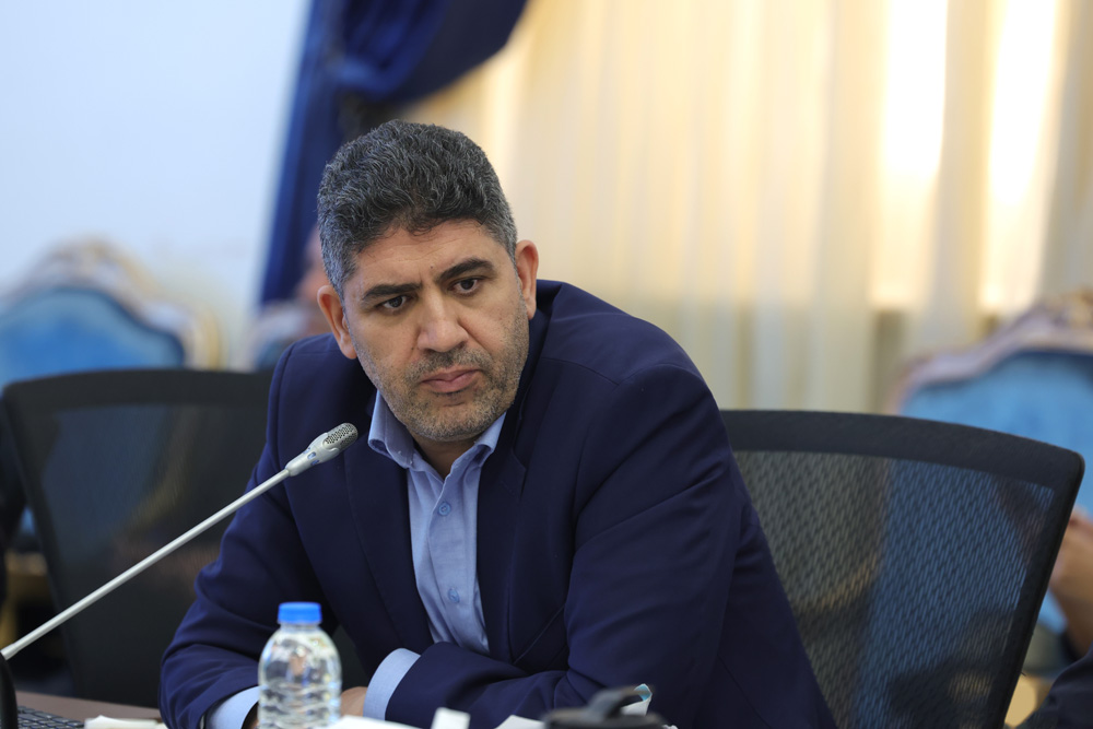 نشست مشترک اعضای کمیسیون برنامه و بودجه مجلس شورای اسلامی با وزیر ارتباطات و فناوری اطلاعات