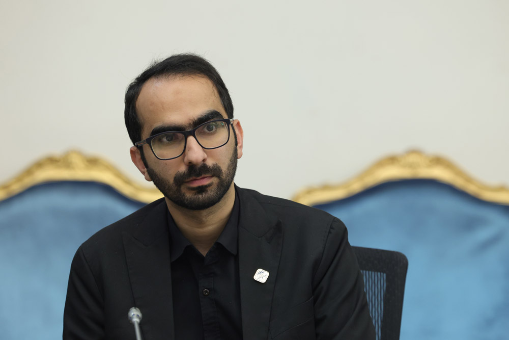 دیدار وزیر ارتباطات با مدال‌آوران طلای جهانی المپیاد نجوم و اخترفیزیک
