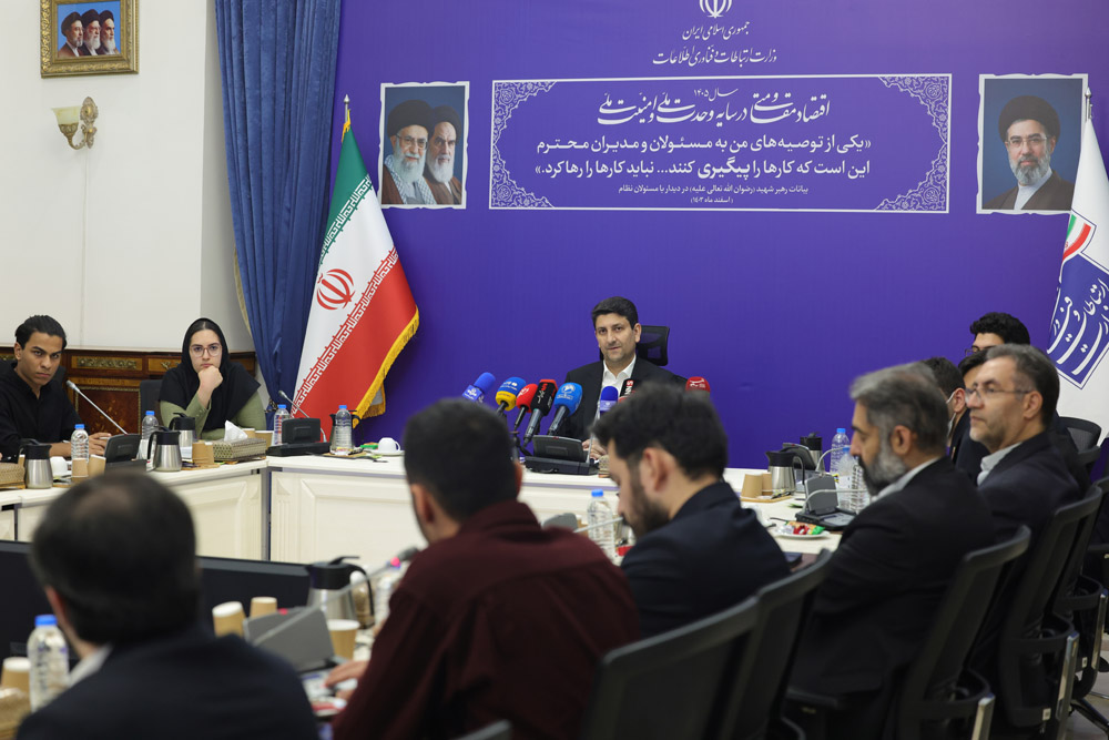 دیدار وزیر ارتباطات با مدال‌آوران طلای جهانی المپیاد نجوم و اخترفیزیک