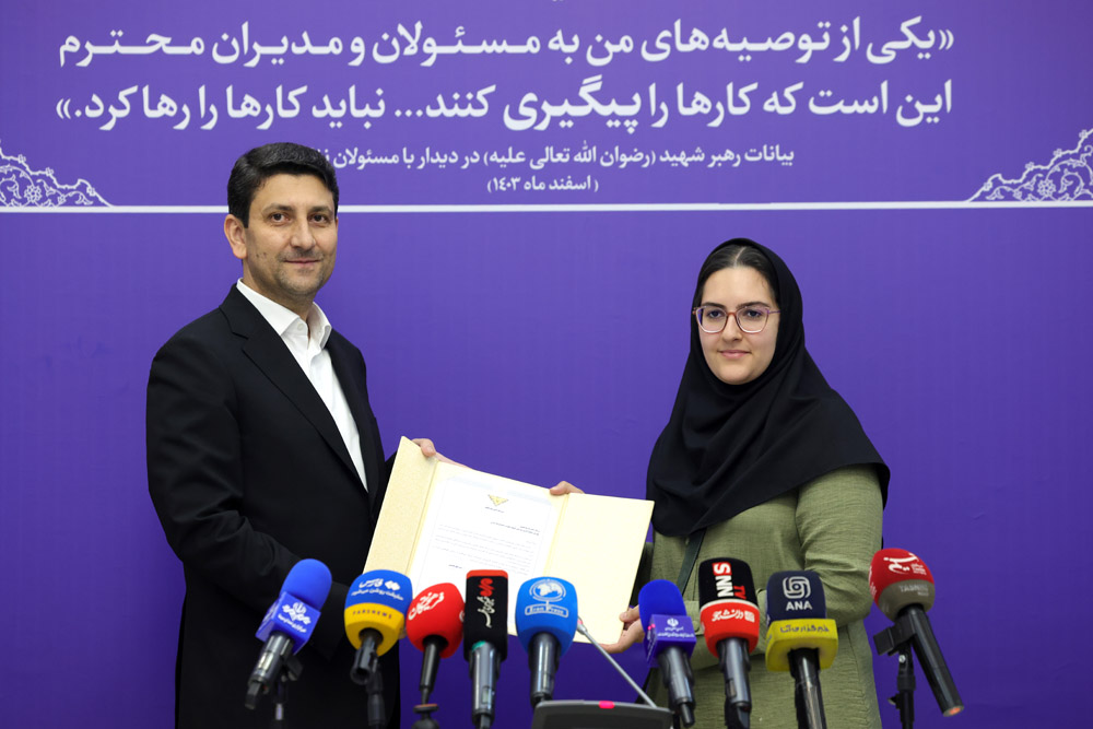 دیدار وزیر ارتباطات با مدال‌آوران طلای جهانی المپیاد نجوم و اخترفیزیک
