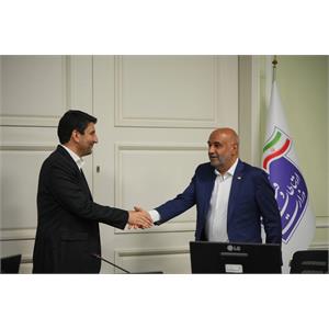 نشست مشترک وزیران ارتباطات و کار