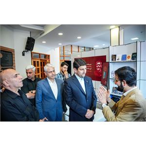 بازدید وزیر ارتباطات از مرکز رشد دانشگاه امام صادق (ع)