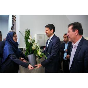 حضور وزیر ارتباطات در آیین آغاز سال تحصیلی