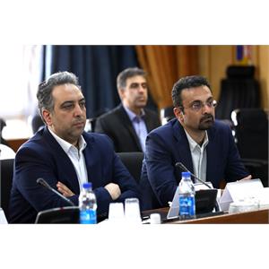 نشست مشترک وزیر ارتباطات و رئیس‌ سازمان برنامه و بودجه با فعالان حوزه اقتصاد دیجیتال