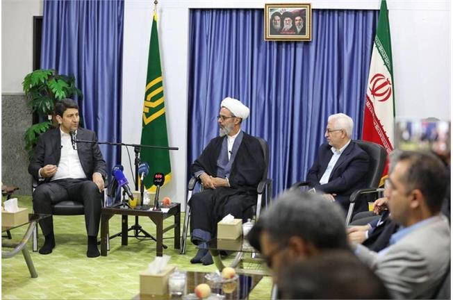 وزیر ارتباطات در دیدار با نماینده ولی‌فقیه در خراسان شمالی: تاب‌آوری کشور از مسیر پایداری شبکه‌های ارتباطی می‌گذرد