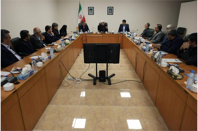 معاون اول رئیس‌جمهور در جلسه ستاد ساماندهی و راهبری فضای مجازی: موانع مقرراتی اقتصاد دیجیتال باید برطرف شود