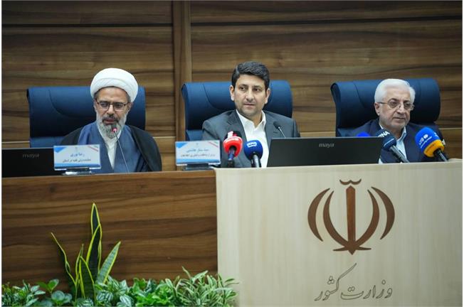 وزیر ارتباطات در جلسه شورای اداری استان؛ موانع ارتقای سهم اقتصاد دیجیتال خراسان شمالی رفع شود