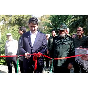 افتتاح نمایشگاه «دفاع همچنان باقی است» با حضور وزیر ارتباطات