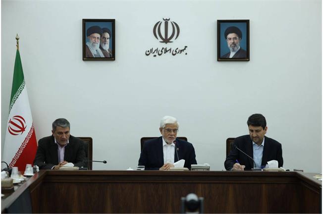 معاون اول رئیس‌جمهور در جلسه ستاد ویژه ساماندهی و راهبردی فضای مجازی: برای ارتقای امنیت سایبری کشور باید به تجهیزات مخابراتی