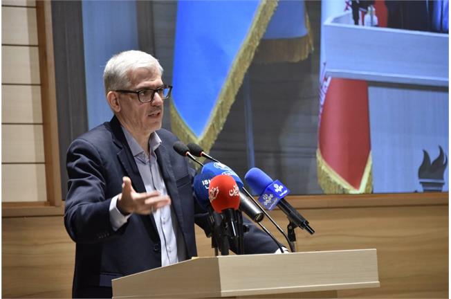 رئیس سازمان فضایی ایران در نشست تخصصی اقتصاد فضا و اکتشافات فضایی مطرح کرد؛ حمایت از حضور بخش خصوصی در صنعت فضایی با کاهش